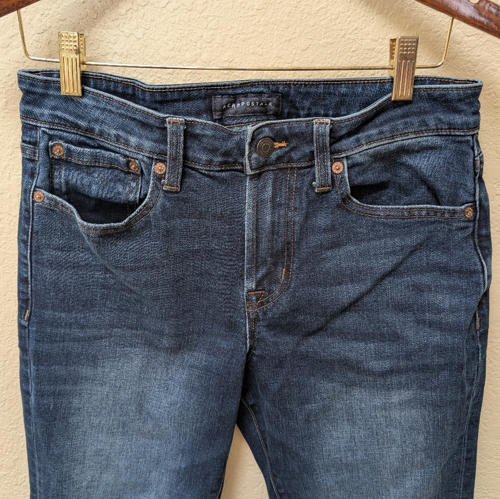 Aeropstale Athletic Straight Blue Jeans. Size 29/32